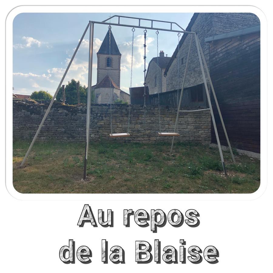 Au Repos De La Blaise Pensionat Exteriör bild